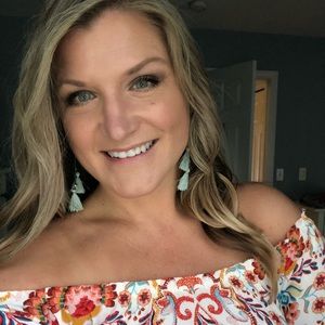 Meet your Posher, Angelina